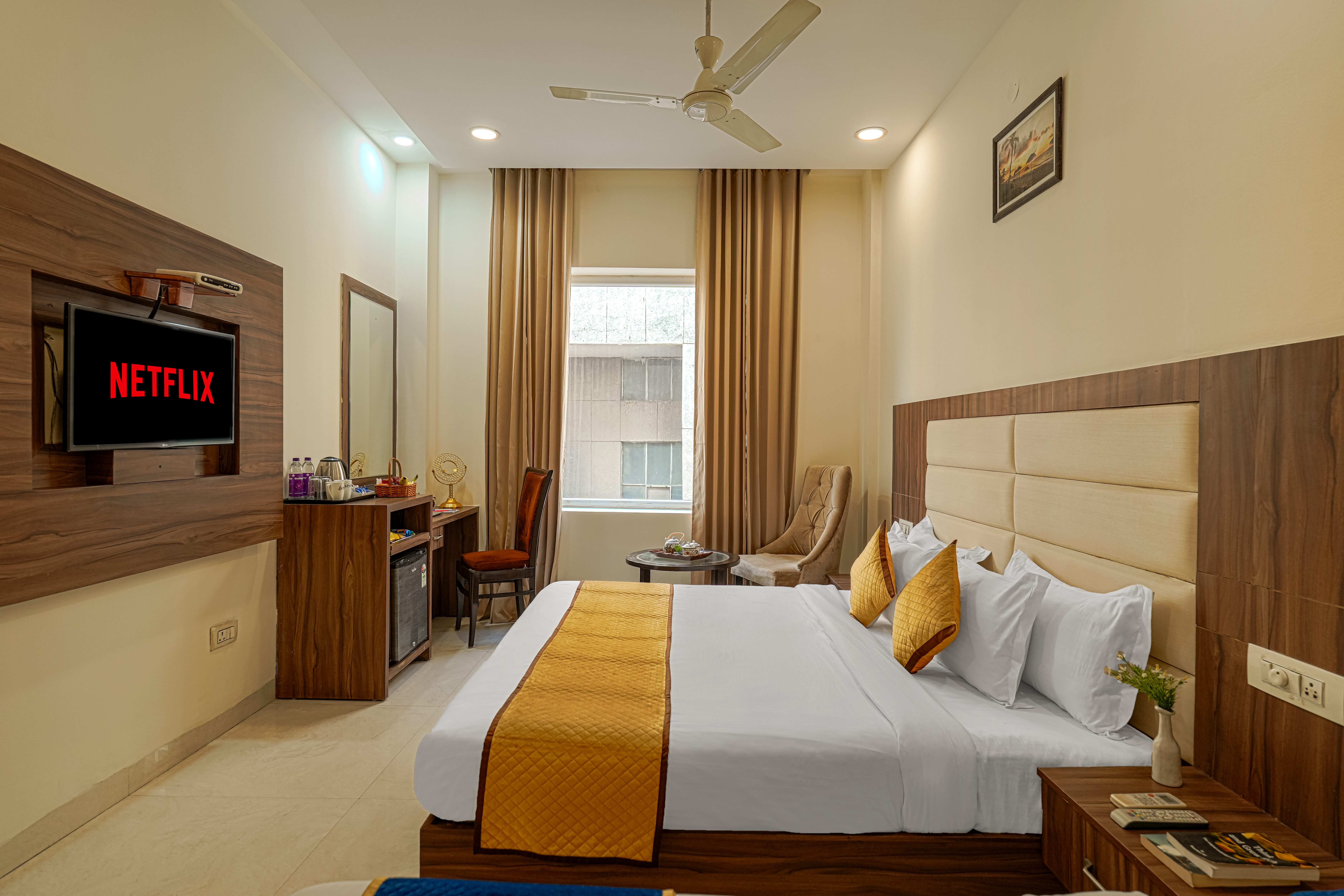 /images/pax-welcome-inn-amritsar/rooms/premium-room/premium-7.jpg